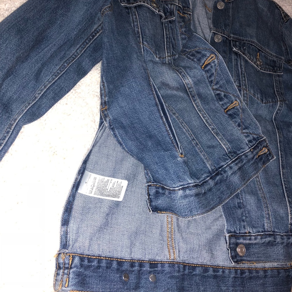 Denim jacket - Picture 3 of 3